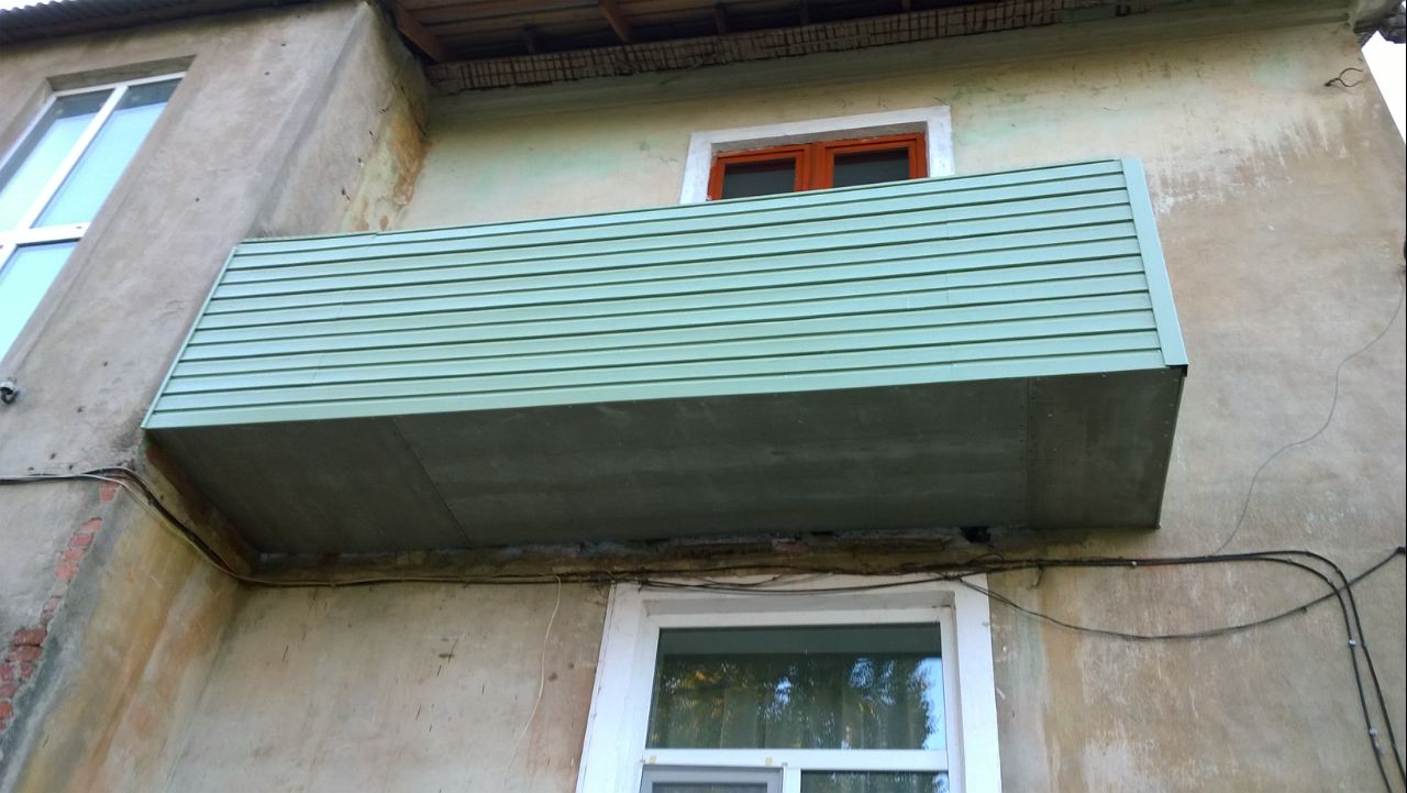 отделка балкона внешняя